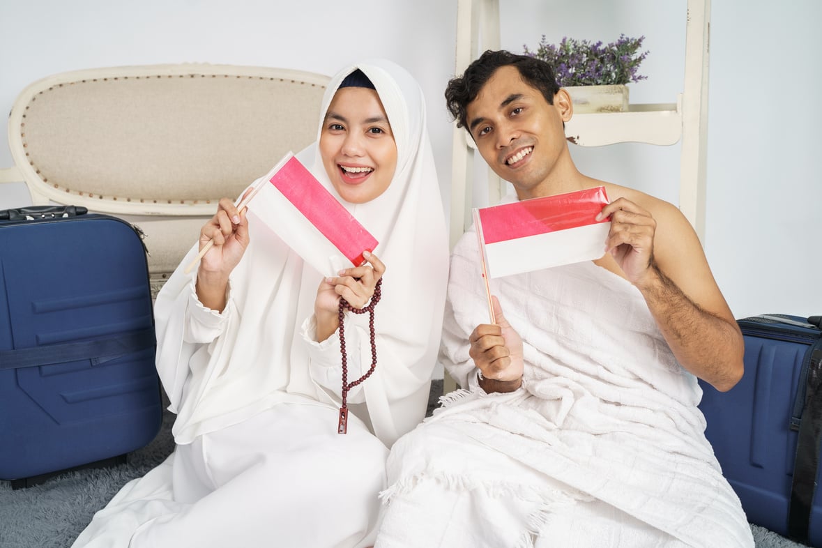 Beautiful Muslim Couple Hajj and Umrah